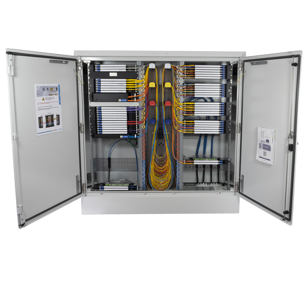 IBER-1635-RES-OUTDOOR-G2-2x28U sans gabarit CCV-RAL7035 - brassage w - serrure triangle