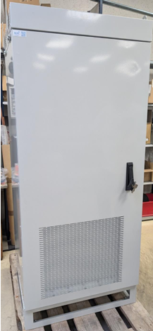 Coffret outdoor AIO + rack ETP4800-C4A3 et 2 redresseurs 3KW inclus - montés avec batteries + câbles