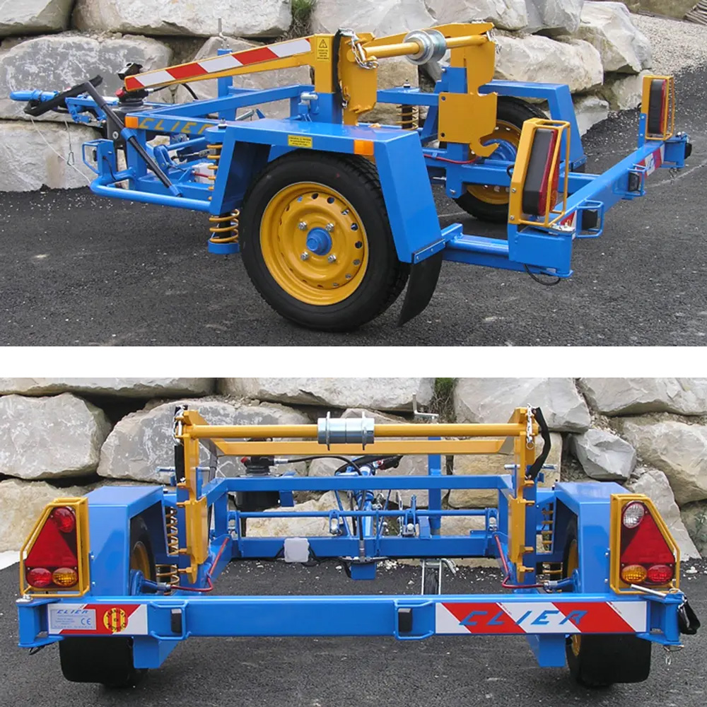 Remorque porte-poteaux rétractable avec suspensions (PTAC 750 kg)